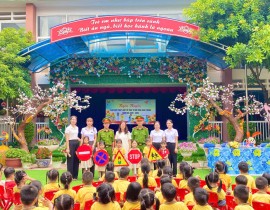 Tuyên truyền phổ biến  giáo dục pháp luật an toàn giao thông năm học 2025-2026