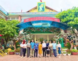 Đón đoàn giám sát hoạt động y tế trường học năm 2025